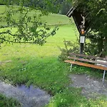 Haus Lois