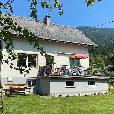 Haus Lois *