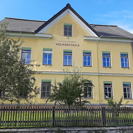 בית נופש Haus Lois *